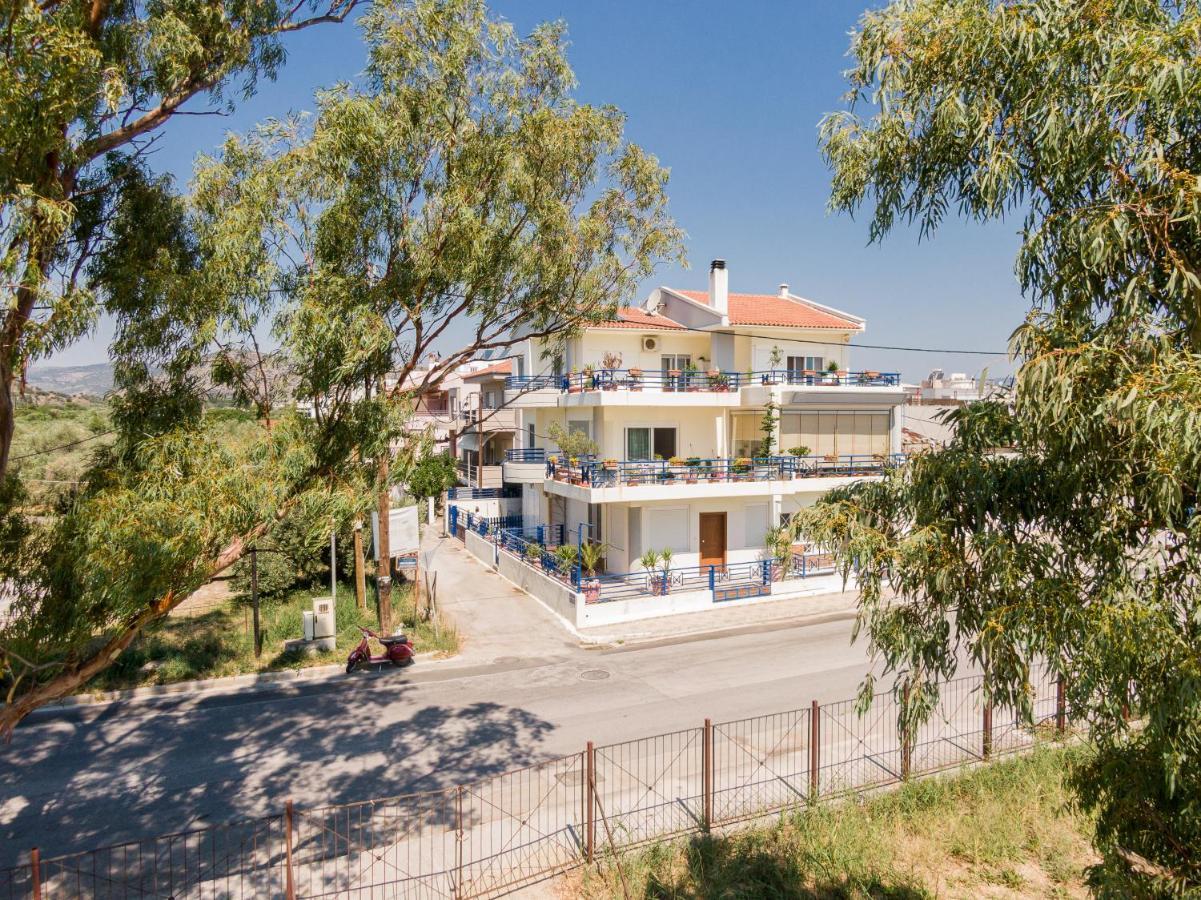 Gabbiano Blu Lägenhet Volos Exteriör bild