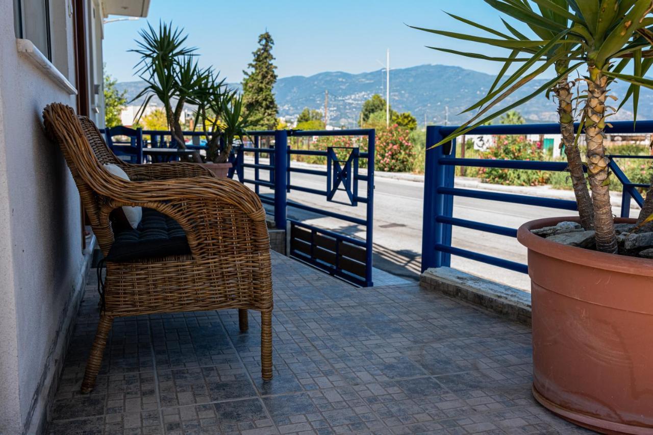 Gabbiano Blu Lägenhet Volos Exteriör bild